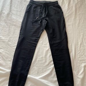 BuffBunny jogging pants